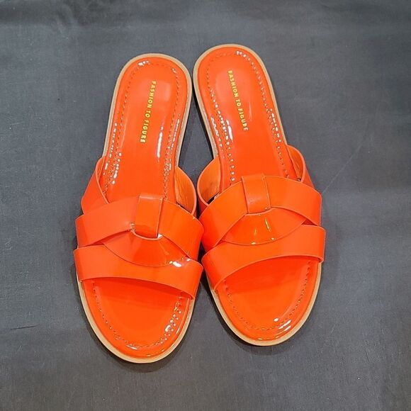 BRAND NEW FASHION TO FIGURE TIANA WIDE WIDTH SLIP-ON FLATS SANDAL - Picture 3 of 14